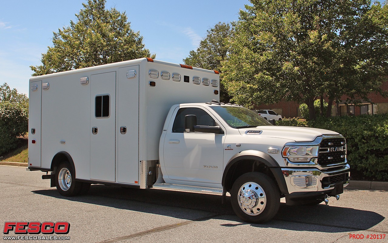 20137-cs1 Horton Emergency Vehicle